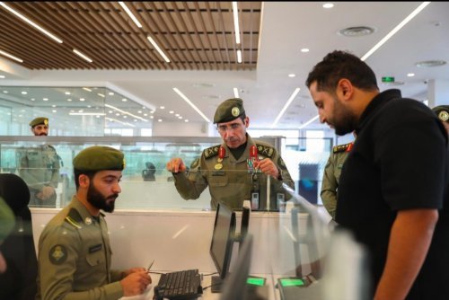 1️⃣ السعودية توسّع تطبيق الإقامة الرقمية… خطوة جديدة تقلّص الإجراءات الورقية للمقيمين