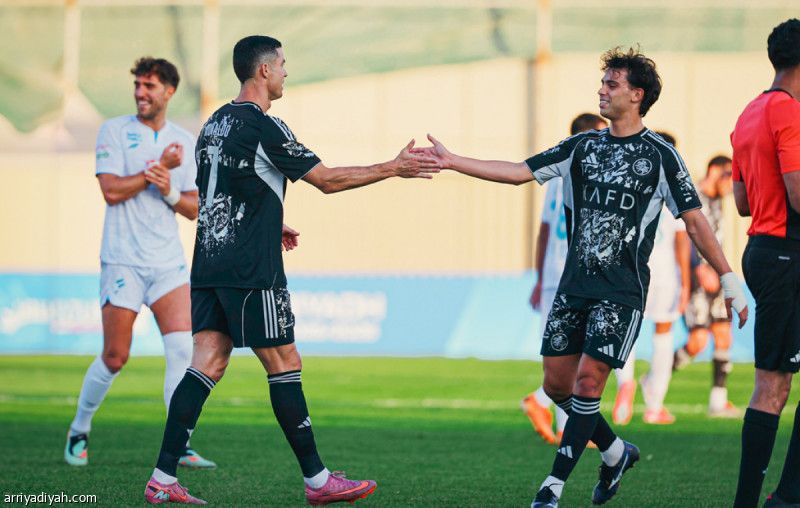 فيليش يرفض خسارة النصر في تجريبية الفتح