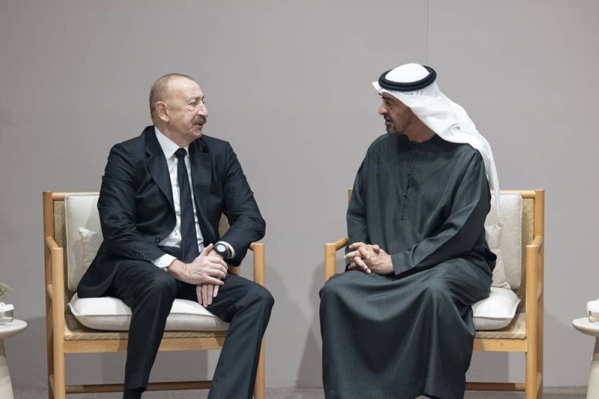 محمد بن زايد ورئيس أذربيجان يبحثان العلاقات الثنائية