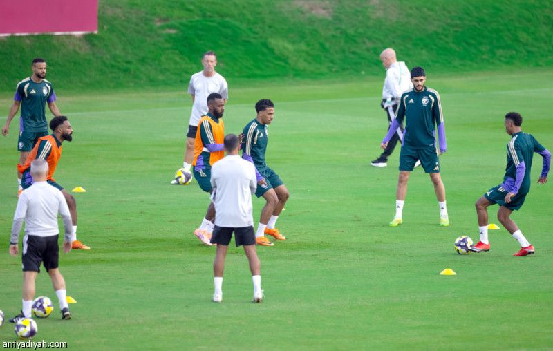 قبل مواجهة الإمارات.. غياب كنو والهوساوي