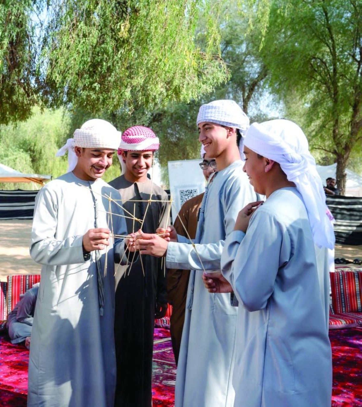 «مخيم أبناء الفخر» يسهم في تنمية مهارات أبناء الشهداء