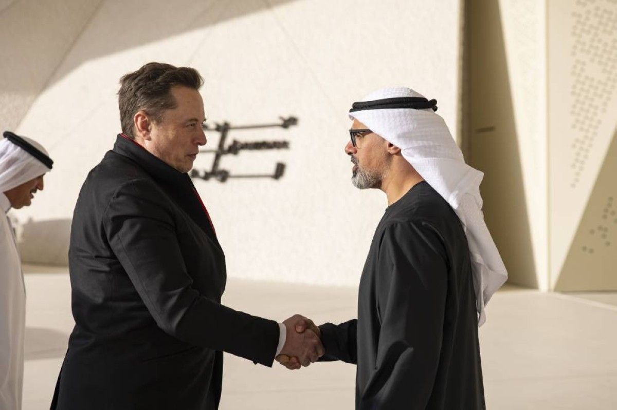 رئيس الدولة يلتقي إيلون ماسك