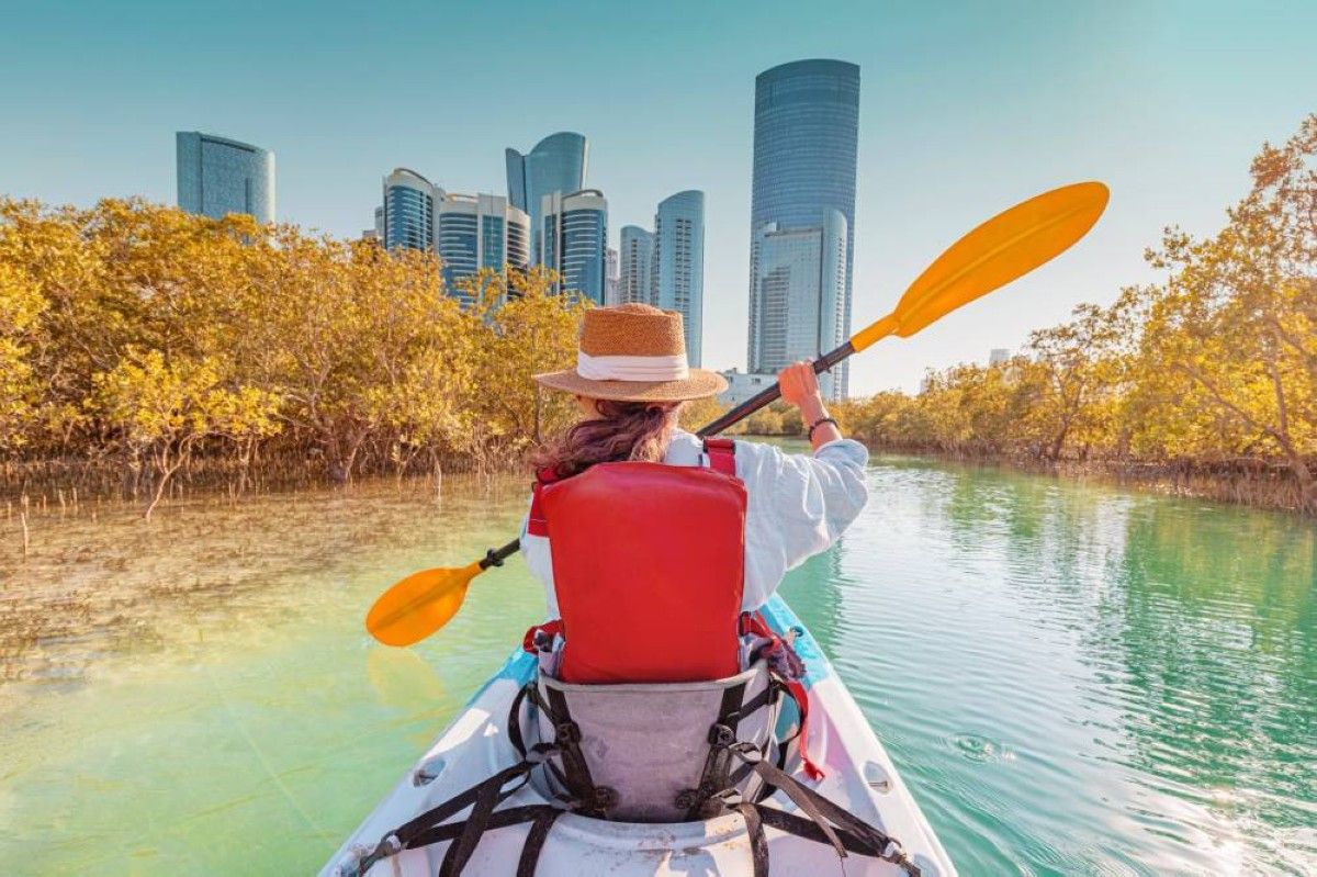 الإمارات تعزز الاستثمار في القطاع السياحي بتسهيلات تنافسية