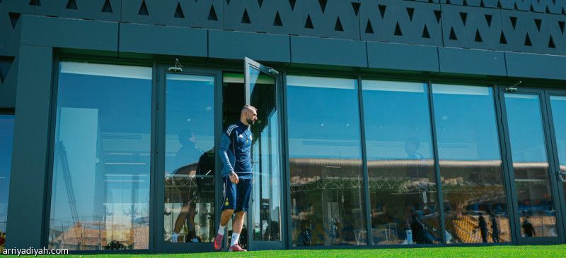 النصر خيار بروزو الأول