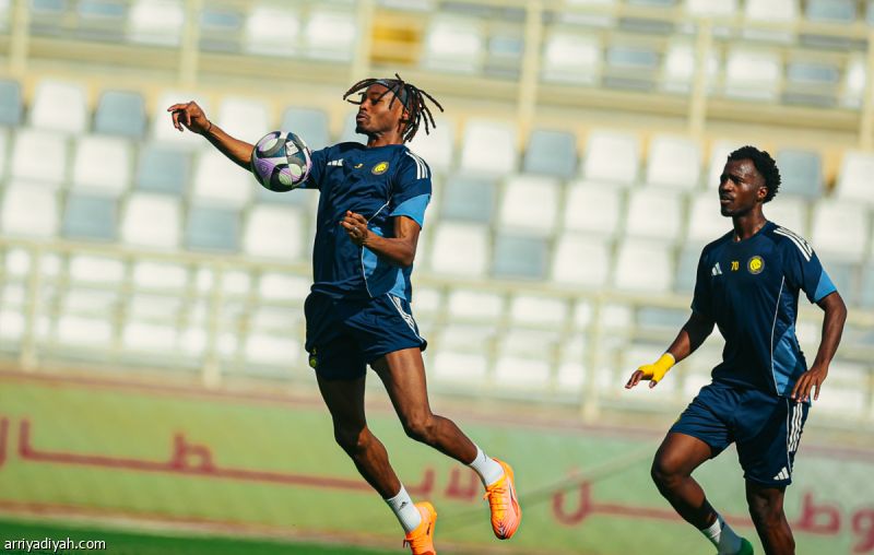 الإصابات تغيب سيماكان 540 يوما