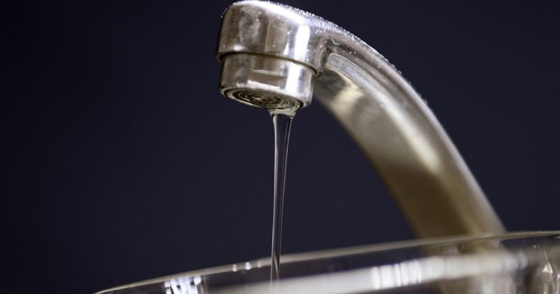 «الكهرباء»: ضعف المياه العذبة في منطقة عبدالله المبارك مساء الجمعة