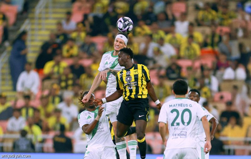 بسبب «بنر» ديربي جدة.. الانضباط تغرم الاتحاد.. وتفرض عقوبة معلقة