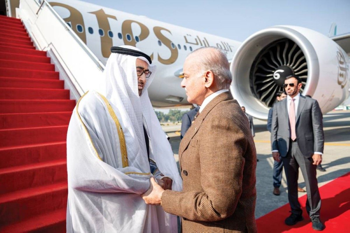 رئيس الدولة: الإمارات حريصة على توسيع آفاق التعاون مع باكستان