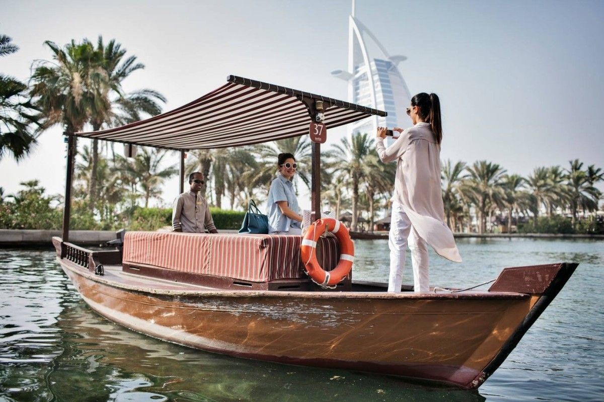 دبي تستقبل 17.55 مليون زائر دولي خلال 11 شهر