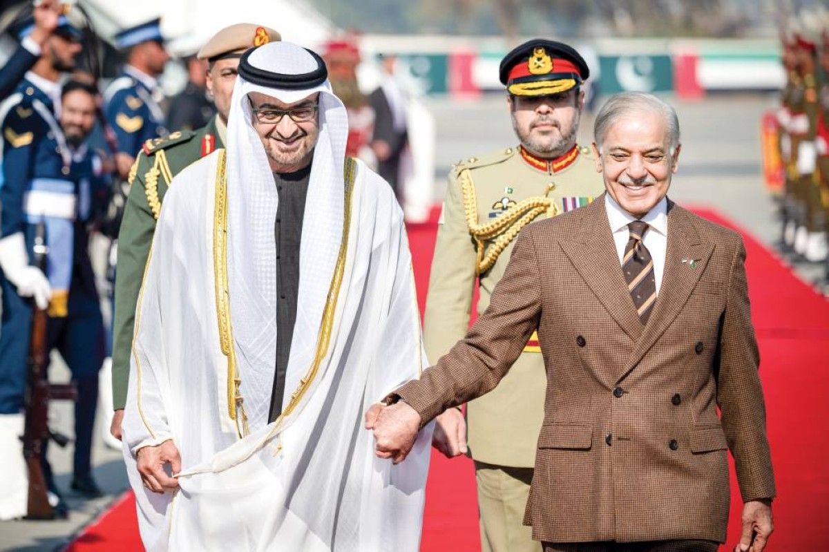 رئيس الدولة: الإمارات حريصة على توسيع آفاق التعاون مع باكستان