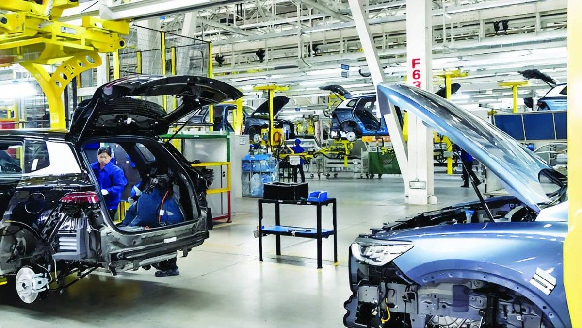 أرباح الشركات الصناعية الصينية تهبط 13.1 % في نوفمبر.. ماذا يعني ذلك؟