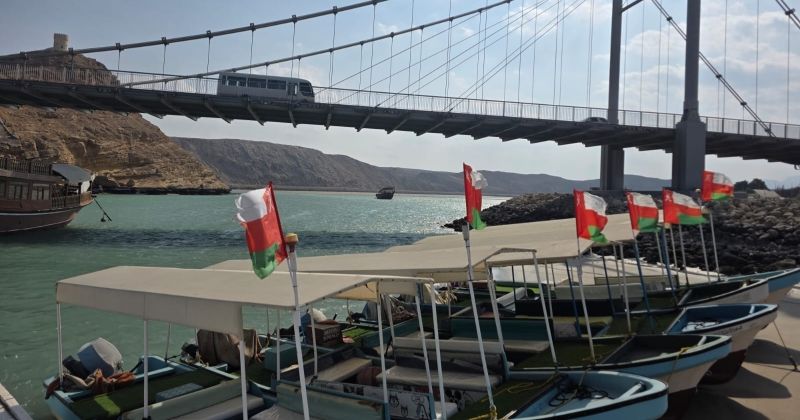 عُمان... البيت الذي يسع الجميع