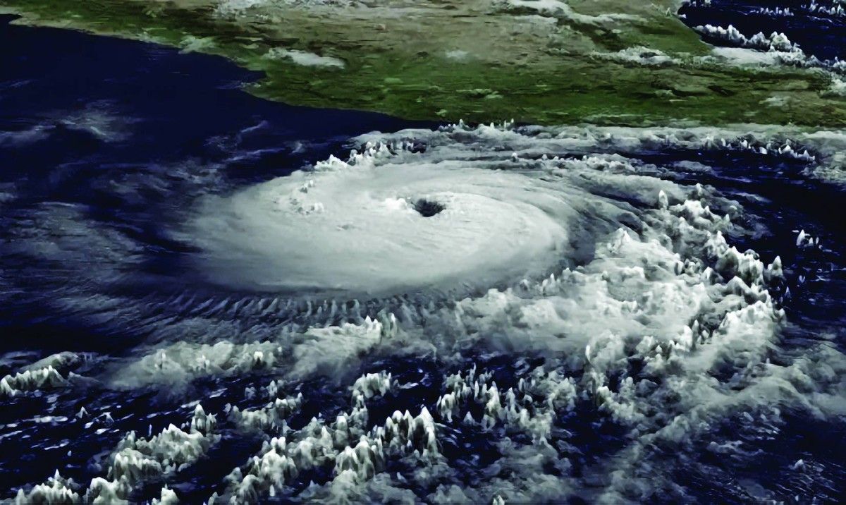 عواصف تعطل خطط سفر الأمريكيين في موسم العطلات