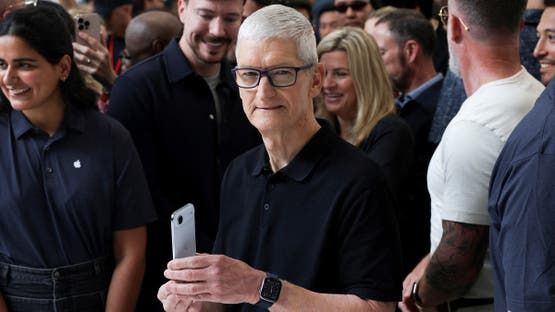 أبل تعيد إحياء مشروع «آيفون آير 2» في 2026