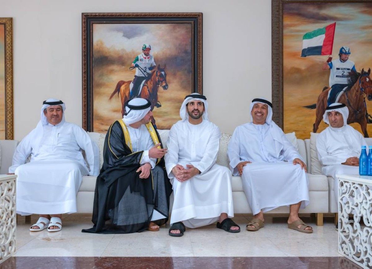 حمدان بن محمد يحضر أفراح الفلاسي والسويدي