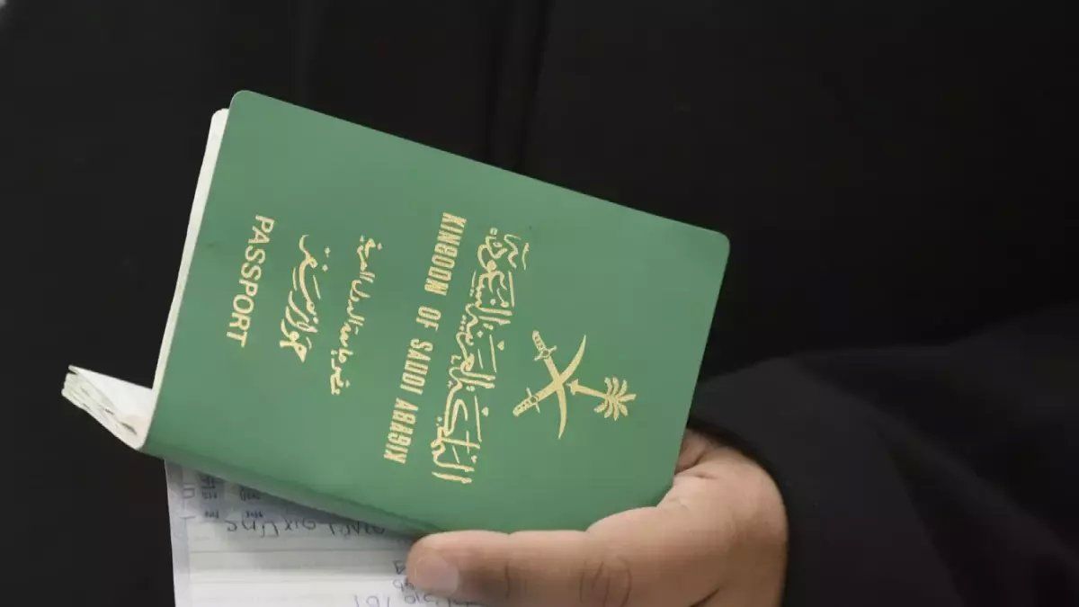 رسمياً: السعودية تطلق الإقامة الدائمة 2025 – تملك بلا كفيل مقابل 800 ألف ريال فقط!