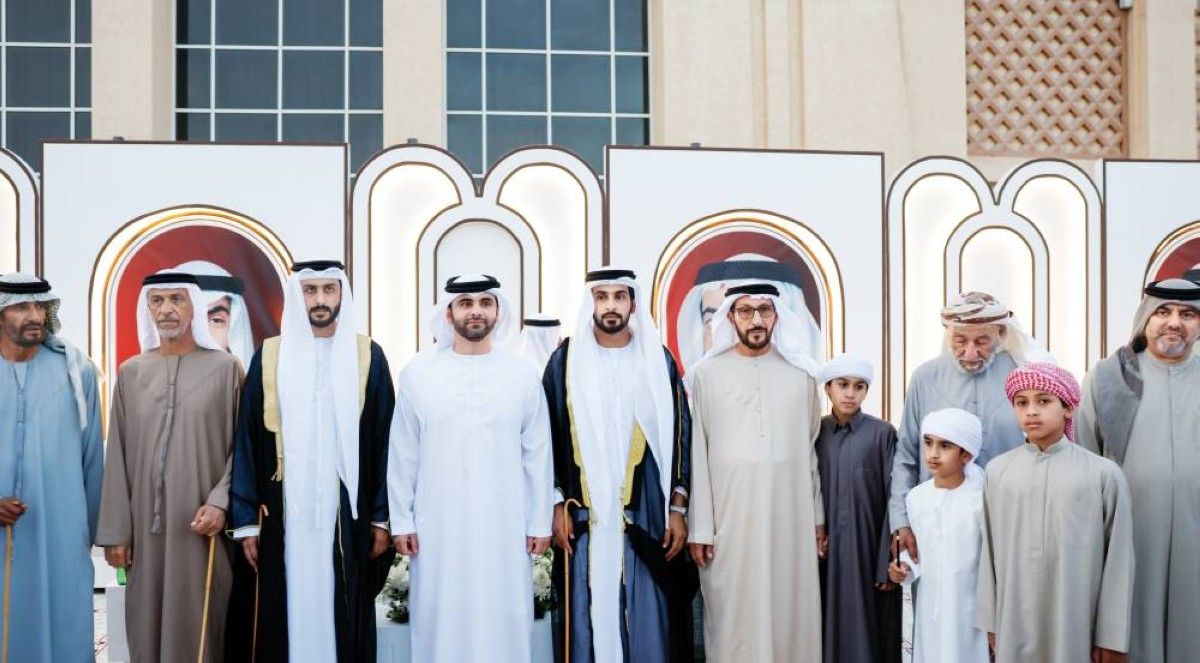 عمار النعيمي ومنصور بن محمد يحضران أفراح الكتبي