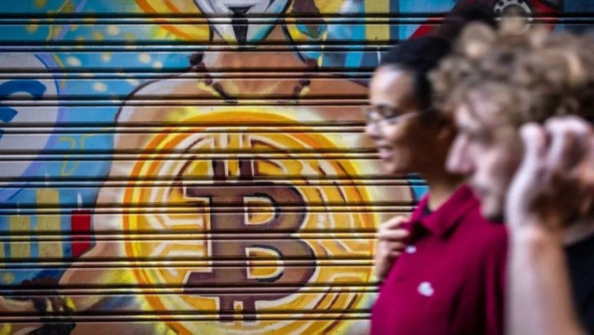 بتكوين تصعد فوق 90 ألف دولار مع عودة شهية المخاطر قبل 2026