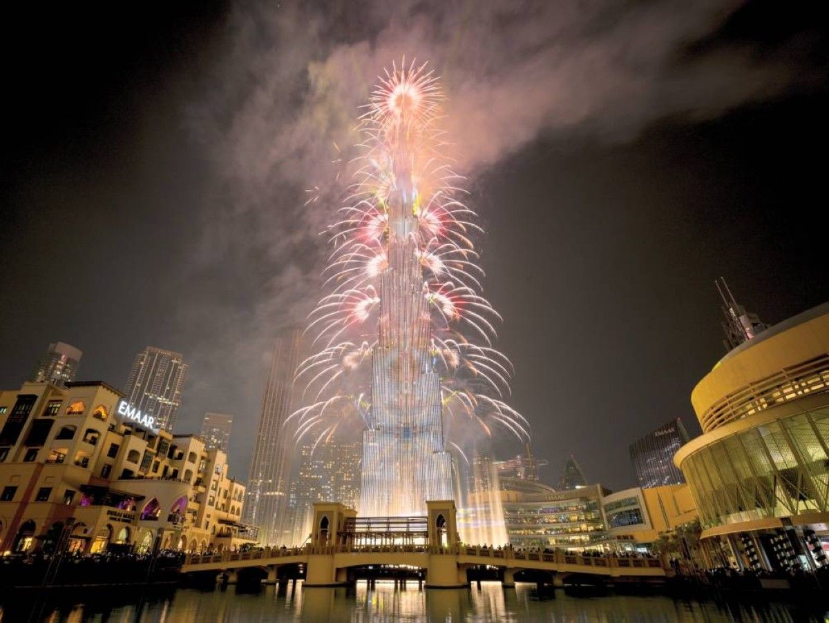 «دبي للإعلام» تنقل احتفالات العام الجديد من دبي إلى العالم