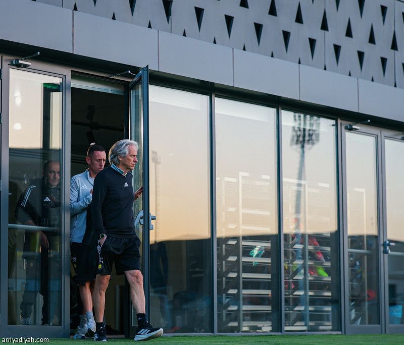 النصر يتدرب عصرا.. ويطير مساء