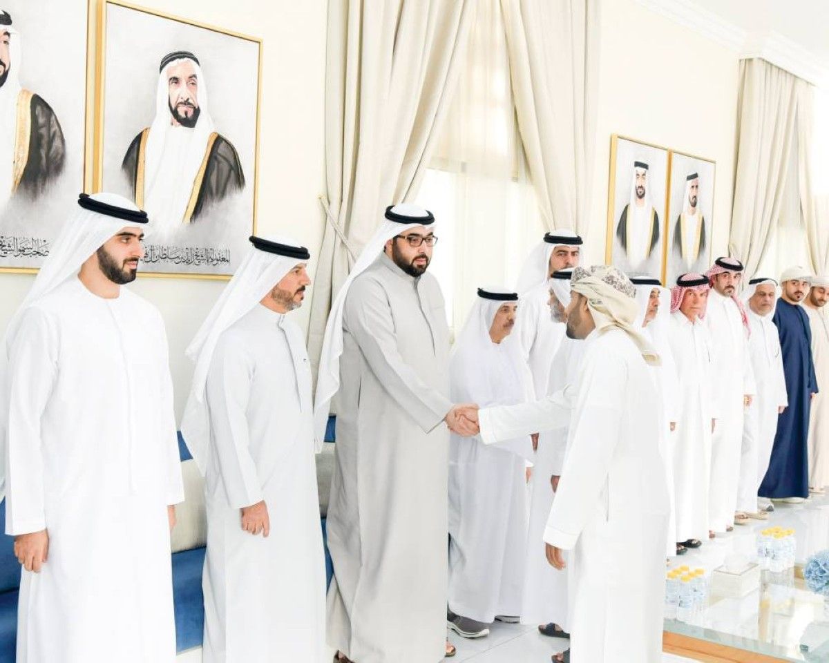 حاكم عجمان يعزي في وفاة عبدالرحمن النعيمي