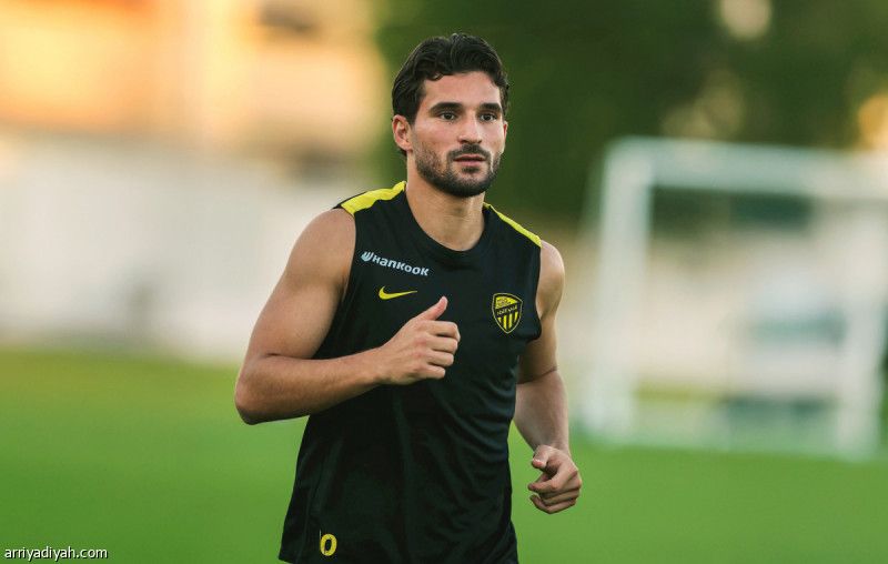 الاتحاد.. عوار يدخل مرحلة الجري