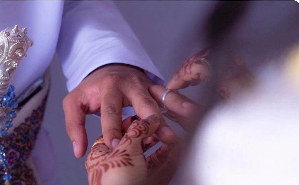 مرسوم سلطاني جديد: فرض شرط إلزامي قبل الزواج 2026 في سلطنة عمان لا يمكن تجاوزه قبل إتمام الزواج