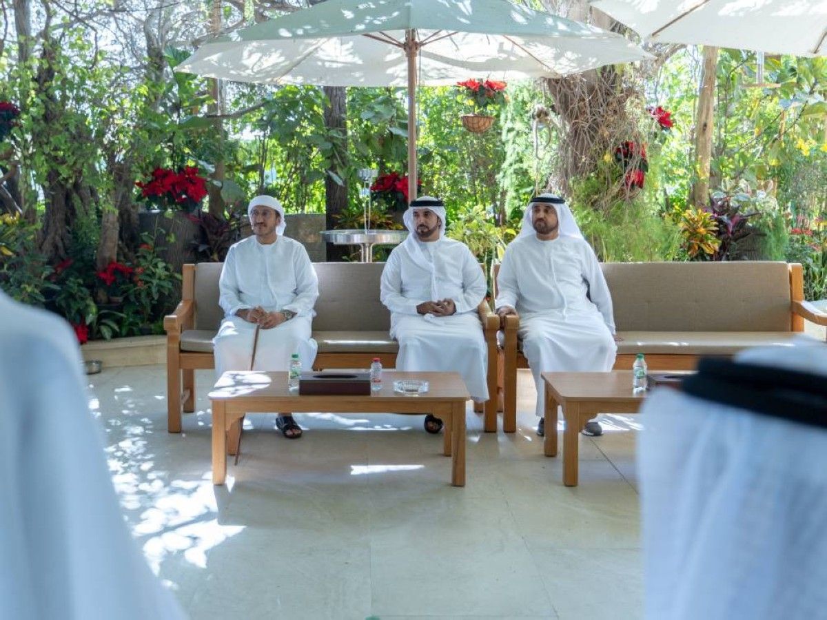 محمد بن راشد يلتقي منصور بن زايد ويبحثان آفاق التنمية الشاملة لرفعة الوطن وخدمة المواطن