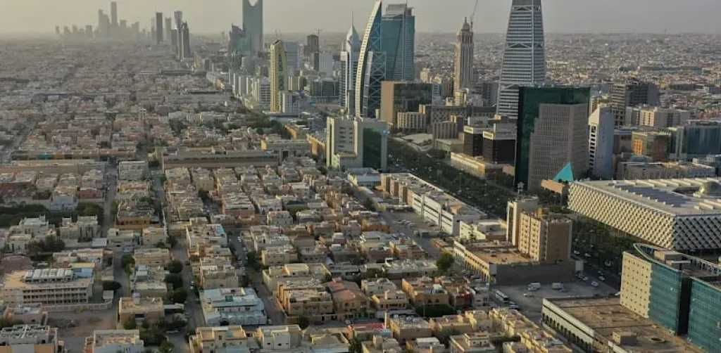 مشروع مصري سعودي يتحدى الكيان المحتل ويثير الرعب داخل مؤسساتها