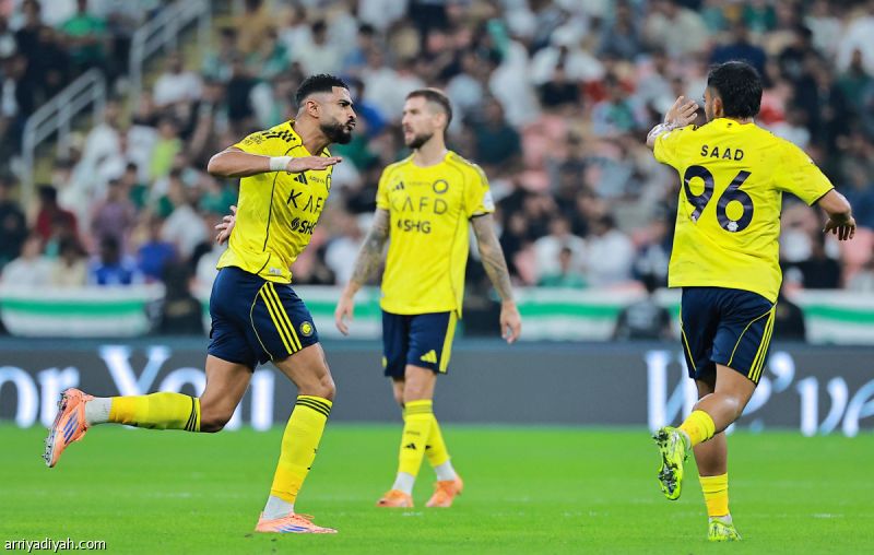 العمري يكررها أمام الأهلي