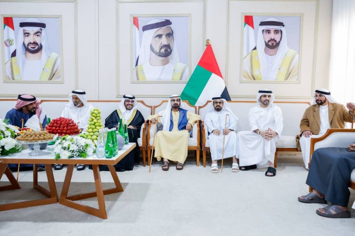 محمد بن راشد يحضر أفراح المقعودي والسبوسي