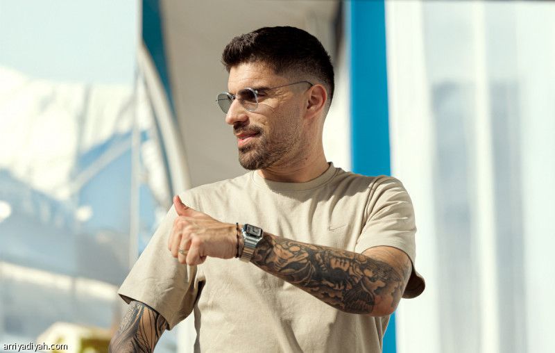 نيفيش يتقدم الهلاليين في رحلة أبها