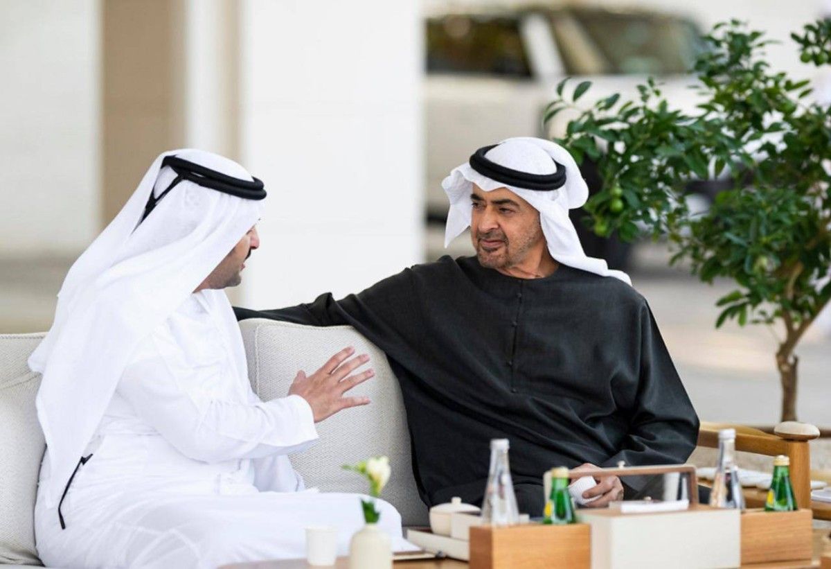 مكتوم بن محمد: محمد بن زايد سند للشعب وذخر للوطن ومظلة للأمن والأمان