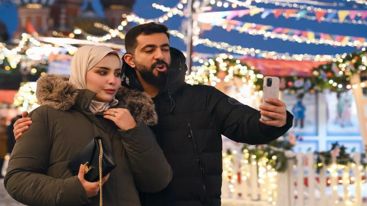 رسمياً: السفارة السعودية تكشف الحقيقة حول التأشيرة الروسية... المفاجأة التي صدمت المسافرين!