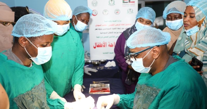 «إعانة المرضى» تُطلق مُخيّماً جراحيّاً لإجراء 250 عملية إنقاذية في السودان