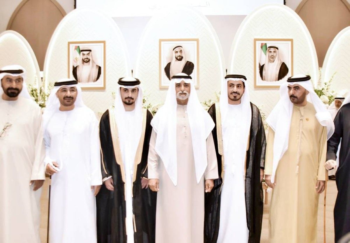 نهيان بن مبارك يحضر أفراح الأحبابي والمنصوري