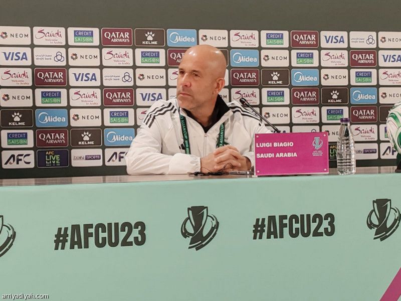 الأخضر يتسلح بالهجوم أمام قرغيزستان