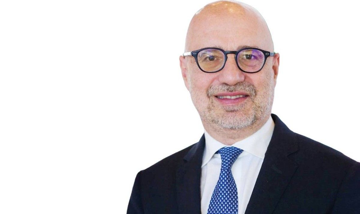 دبي تقود ثورة الذكاء الاصطناعي وتؤسس لاقتصاد المستقبل