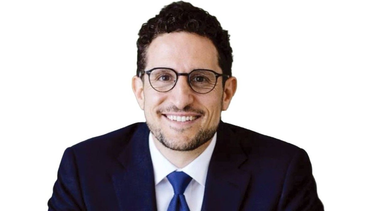 «بكبسة زر» جيل «زد» يعيد تعريف إدارة المال والوقت