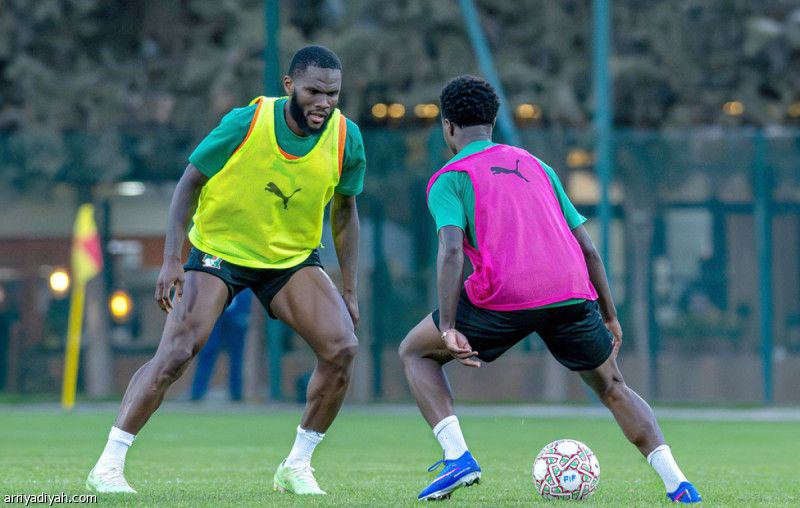 أمام مصر.. كيسيه يُدرك دروجبا