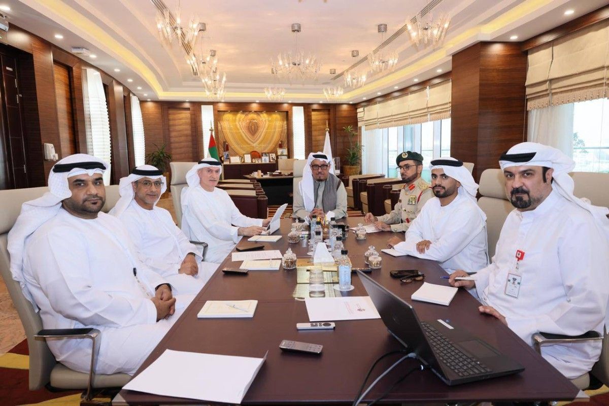 اجتماع تنسيقي يستعرض خطط تعزيز «مرونة المدينة»