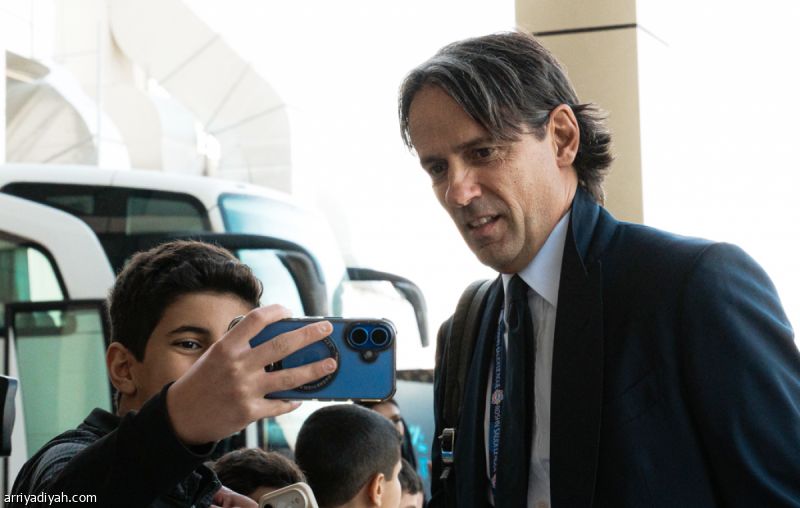 إصابة الإحماء تبعد الحربي والدوسري بديلا