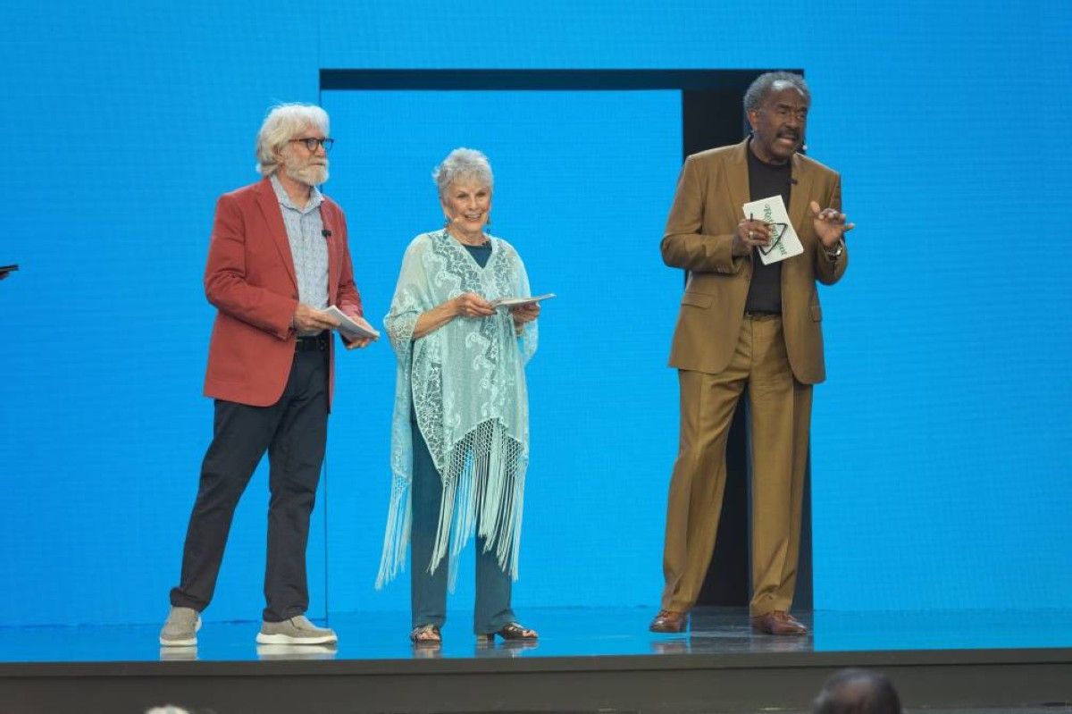 "قمة المليار متابع": الإبداع لا يشيخ.. ومنصات التواصل تكسر احتكار الشباب