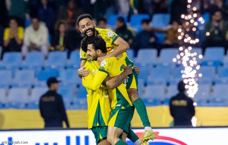 الخليج يُذيق ضمك الهزيمة الخامسة