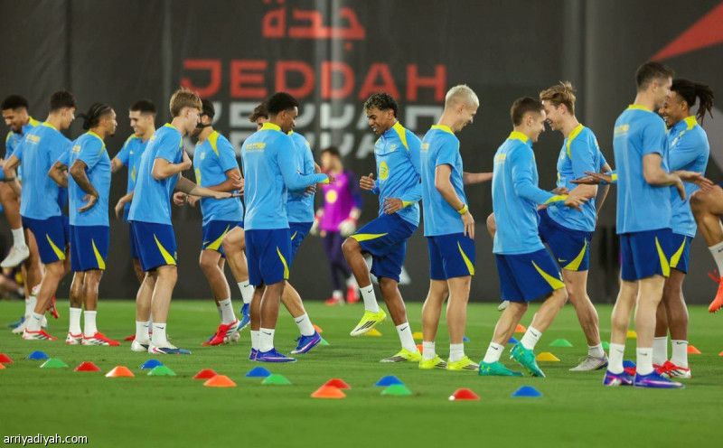 قبل النهائي.. يامال يعزز تشكيلة برشلونة