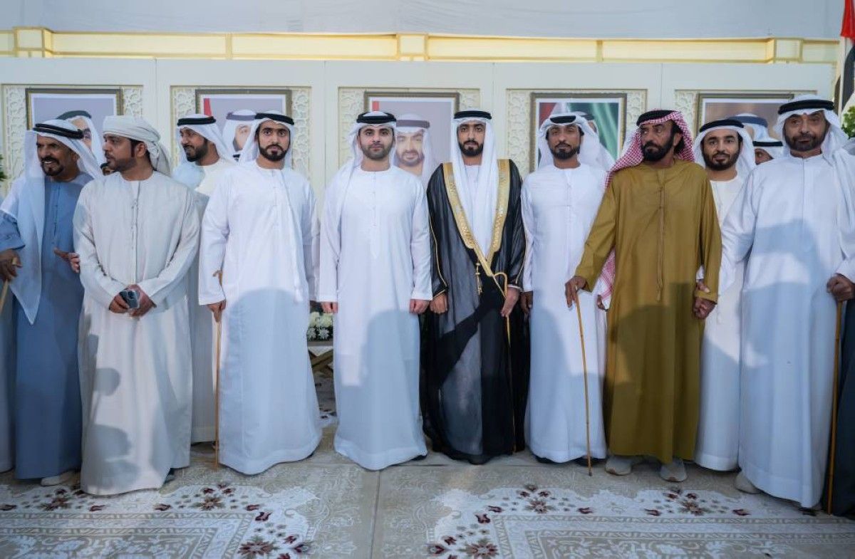 منصور بن محمد يحضر أفراح الكتبي