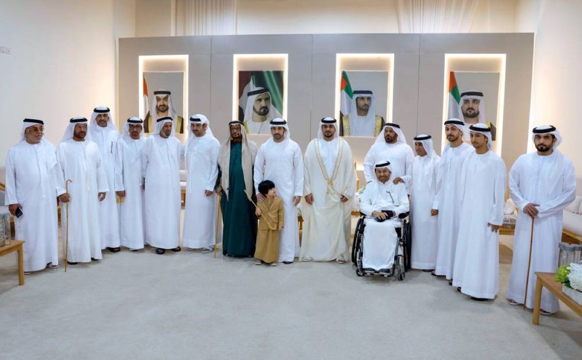 حمدان ومكتوم بن محمد يحضران أفراح المطيوعي والمزروعي