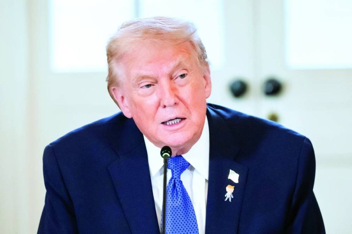 ترامب يوقّع أمراً تنفيذياً لحماية عائدات النفط الفنزويلي المودعة في الولايات المتحدة