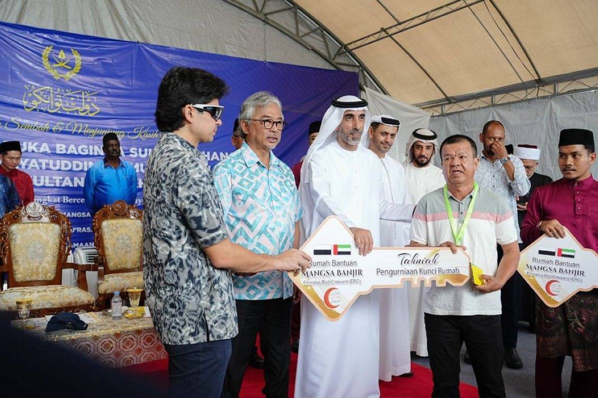 الهلال الأحمر الإماراتي يدشن المرحلة الأخيرة لمشروع المنازل للمتضررين من فيضانات ماليزيا