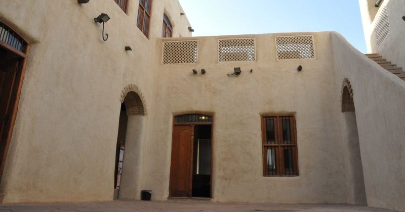 من البيت إلى المدينة... كيف غيّر اختفاء الفناء بنية العمران في الكويت؟